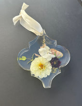 Load image into Gallery viewer, Ornament