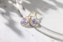 Load image into Gallery viewer, Tear Drop Earrings