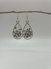 Load image into Gallery viewer, Tear Drop Earrings