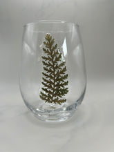 Load image into Gallery viewer, Pressed Fern Wine Glass
