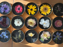 Load image into Gallery viewer, 5&quot; Brass Tray
