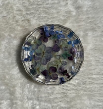 Load image into Gallery viewer, Faceted Trinket Dish
